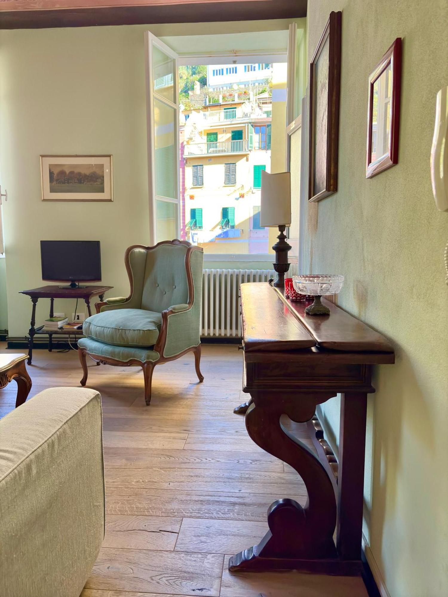 Marina Apartment, Unique, Authentic, Beachfront, 2 Aircondo Bdr , 2Bht, Easy To Train Or From Private Parking Vernazza Bagian luar foto